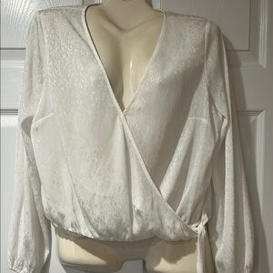 White Leuth Wrap Tie Front V-neck Blouse Sz L